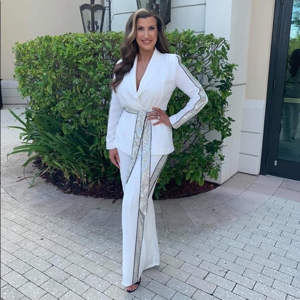 Forever Unique White/Silver Suit